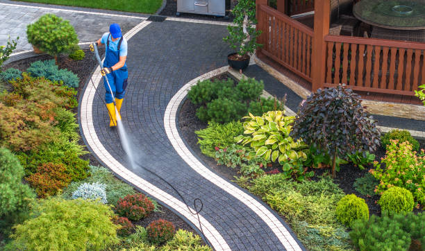 Why Choose Our Certified Pressure Washing Experts for Your Project Needs in Intercourse, PA?